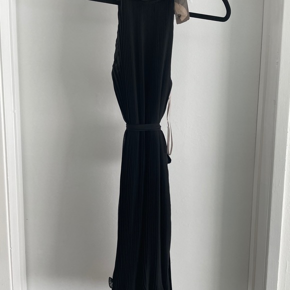 Black Pleated Halter Dress - Picture 6 of 8
